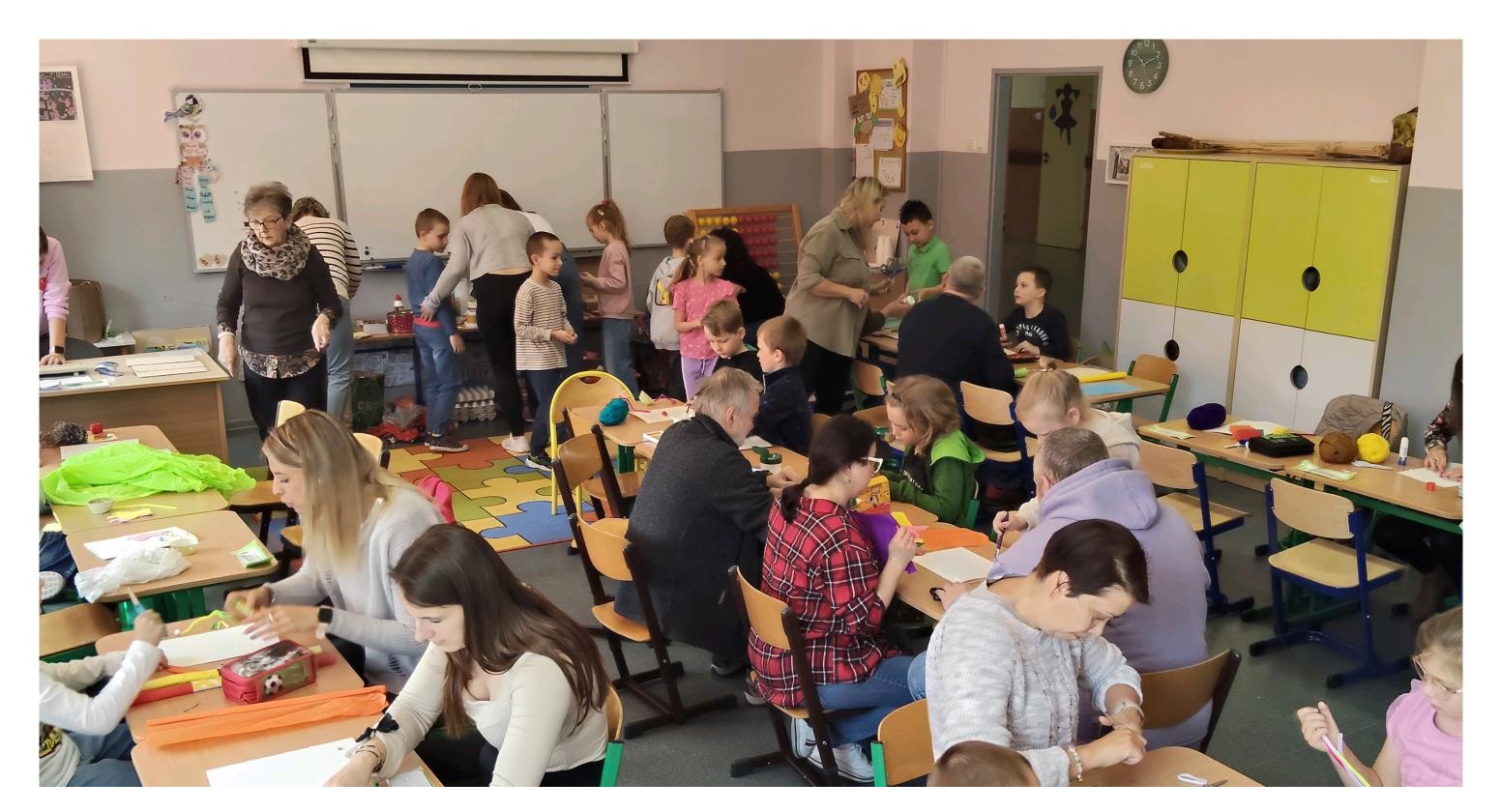 Przygotowania do Festynu Szkolnego w klasach 1a i 1b